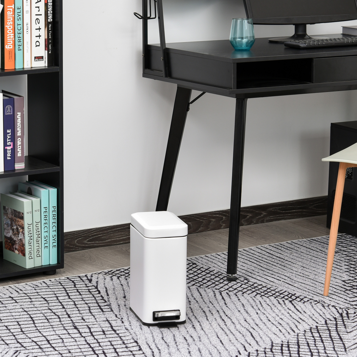 5L Rectangular Steel Pedal Bin — White, Removable Inner Bucket, Anti-Slip Base